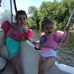 Meet your Posher, Jennifer